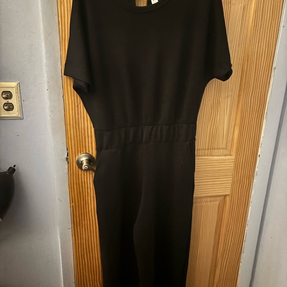 SPANX  Classic Black Jumpsuit Short Sleeve Size M